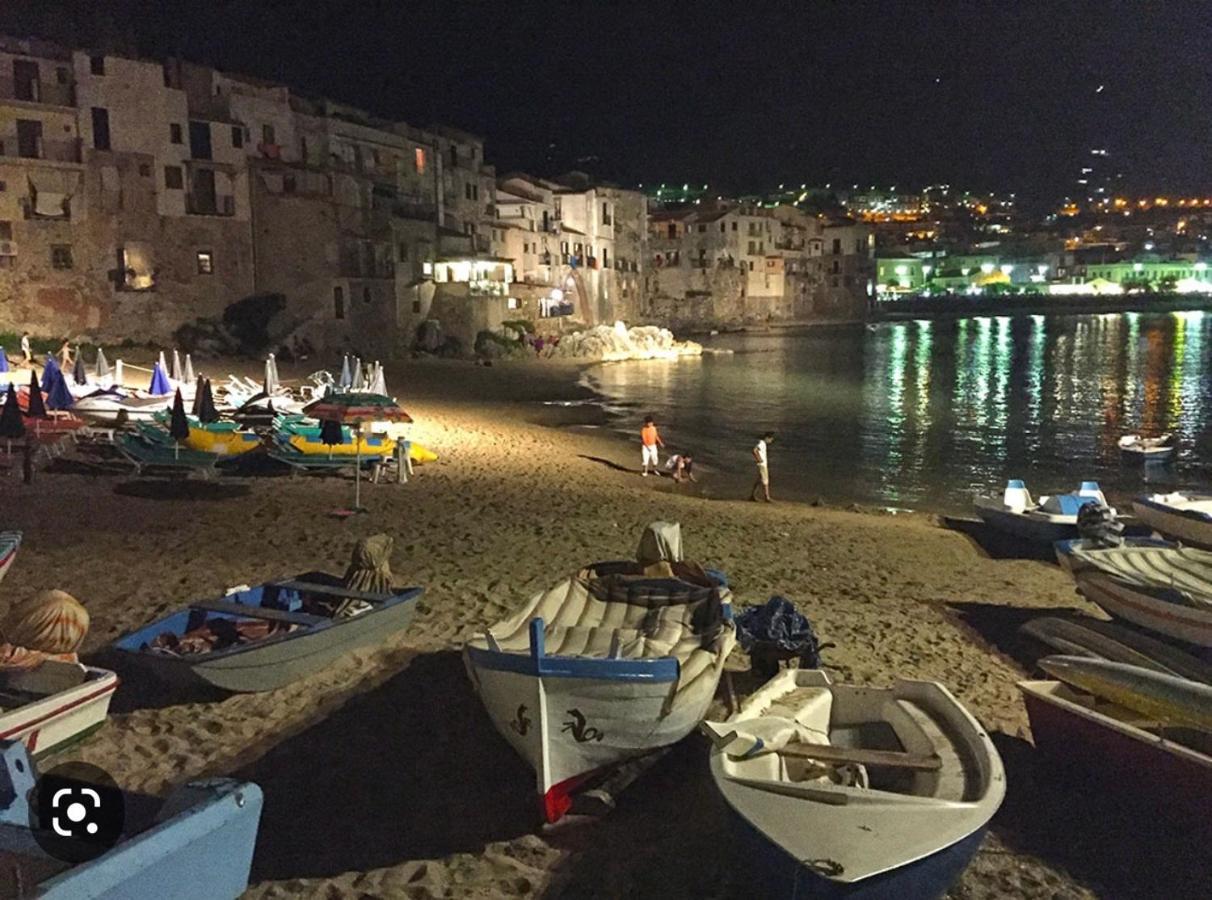 Casa Marina, La Terrazza Sul Mare Bed & Breakfast Cefalu Ngoại thất bức ảnh