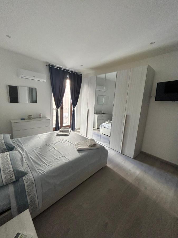 Casa Marina, La Terrazza Sul Mare Bed & Breakfast Cefalu Ngoại thất bức ảnh